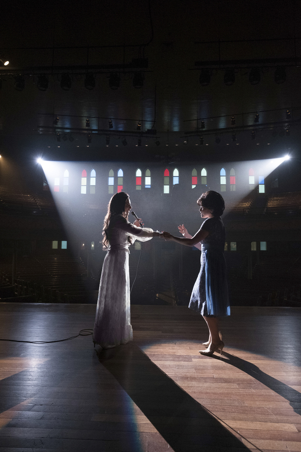 Photo Coverage: Get a First Look at Jessie Mueller and Megan Hilty in PATSY & LORETTA Image