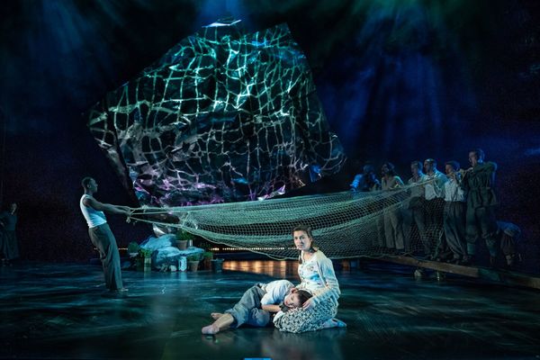 Photo Flash: First Look at the UK Tour of CAPTAIN CORELLI'S MANDOLIN  Image