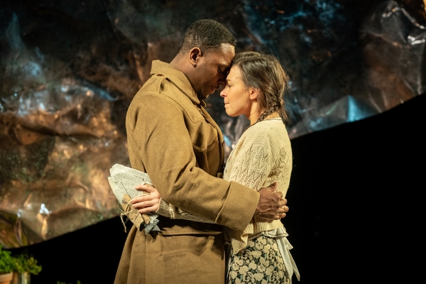 Photo Flash: First Look at the UK Tour of CAPTAIN CORELLI'S MANDOLIN Image