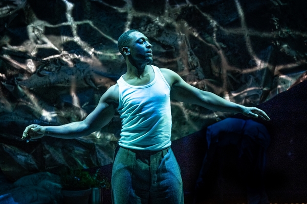 Photo Flash: First Look at the UK Tour of CAPTAIN CORELLI'S MANDOLIN Image