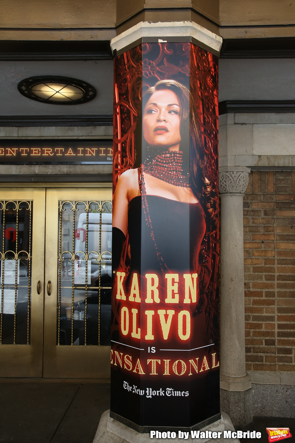 Up on the Marquee: MOULIN ROUGE! Image