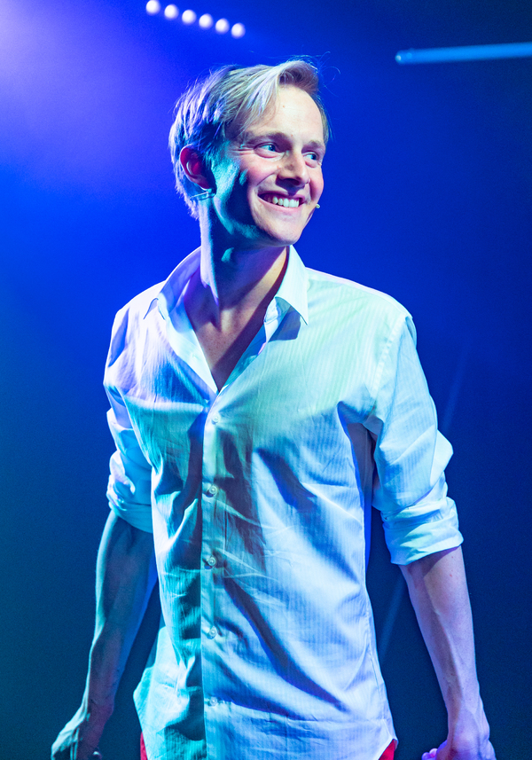 Photo Flash: First Look at TUMULUS at Soho Theatre Image