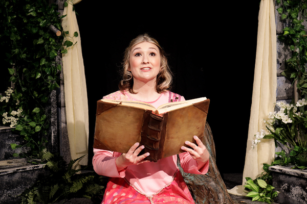 Photo Flash: Des Moines Community Playhouse Presents ELLA ENCHANTED 