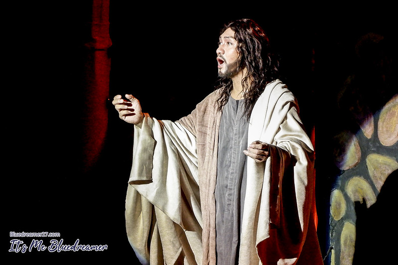Photo Flash: Teatro Mensaheros Stages DAAN NG KRUS in Rizal Park Today, Apr. 20 Image