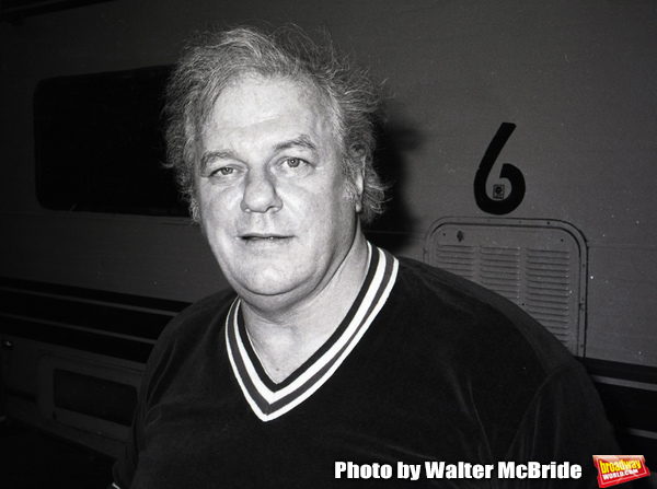 Photo Flashback: On the Set of the TOOTSIE in 1982 Image