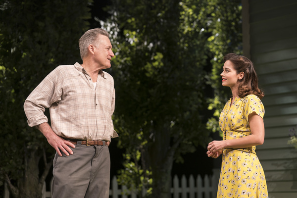 Photo Flash: First Look at Sally Field, Jenna Coleman, and the Cast of ALL MY SONS Image