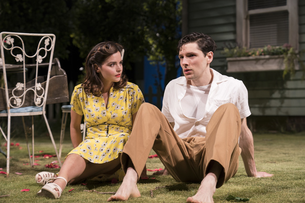Photo Flash: First Look at Sally Field, Jenna Coleman, and the Cast of ALL MY SONS Image