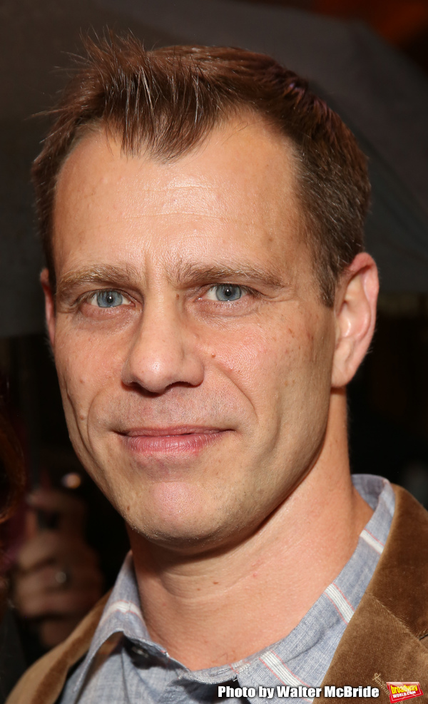 Photo Coverage: On the Opening Night Red Carpet for ALL MY SONS Image