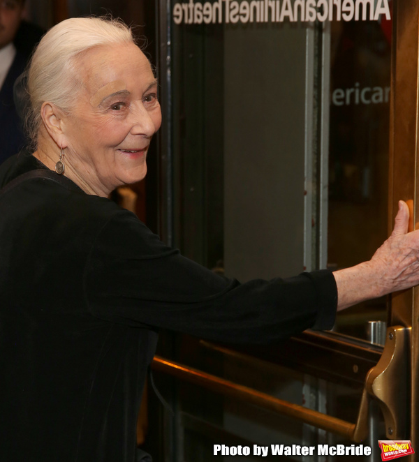 Photo Coverage: On the Opening Night Red Carpet for ALL MY SONS Image