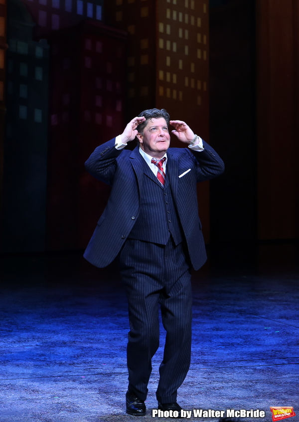 Photo Coverage: Santino Fontana and the Cast of TOOTSIE Take Their Opening Night Bows Image
