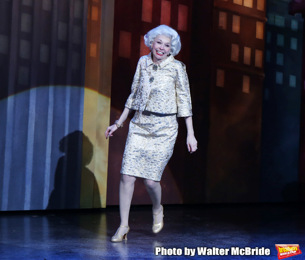 Photo Coverage: Santino Fontana and the Cast of TOOTSIE Take Their Opening Night Bows Image