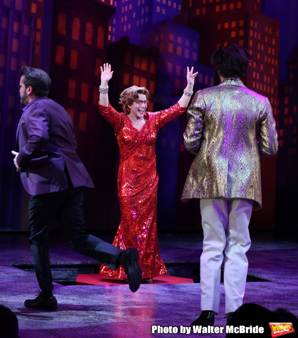 Photo Coverage: Santino Fontana and the Cast of TOOTSIE Take Their Opening Night Bows Image