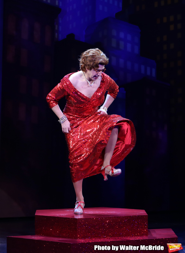 Photo Coverage: Santino Fontana and the Cast of TOOTSIE Take Their Opening Night Bows Image