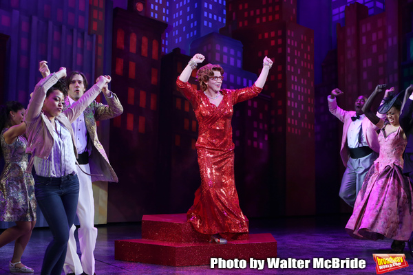 Photo Coverage: Santino Fontana and the Cast of TOOTSIE Take Their Opening Night Bows Image