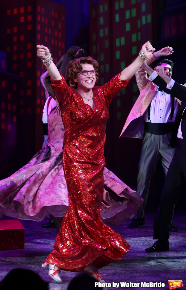 Photo Coverage: Santino Fontana and the Cast of TOOTSIE Take Their Opening Night Bows Image
