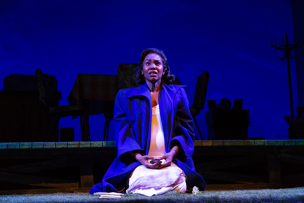 Photo Flash: First Look at TOO HEAVY FOR YOUR POCKET at George Street Playhouse Image