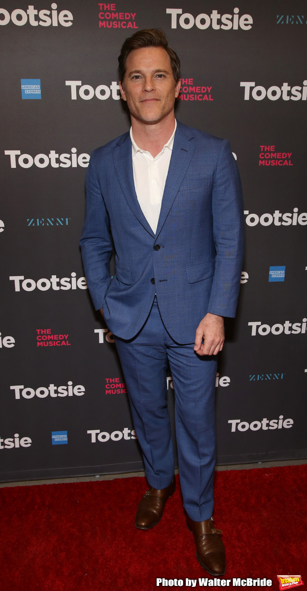 Photo Coverage: The Stars Hit The Red Carpet For Opening Night Of TOOTSIE! Image