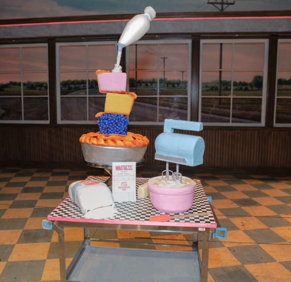 Photo Flash: WAITRESS Celebrates Three Sweet Years on Broadway Image