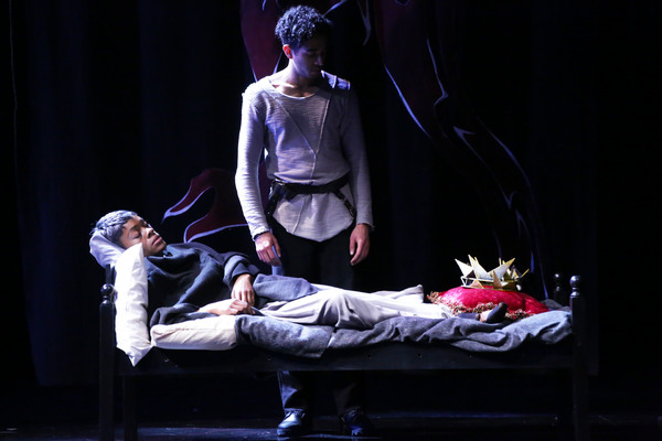 Photo Flash: Connecticut Repertory Theatre Presents HENRY IV Image