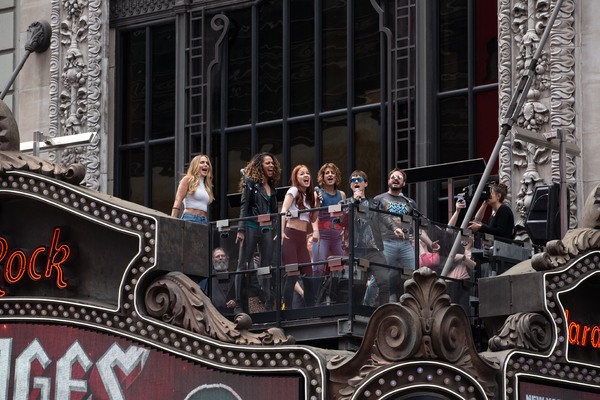 Photo Coverage: ROCK OF AGES Celebrates 10th Anniversary with Pop Up At Hard Rock Cafe! Image