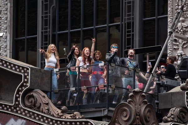 Photo Coverage: ROCK OF AGES Celebrates 10th Anniversary with Pop Up At Hard Rock Cafe! Image