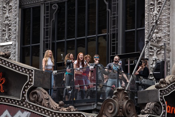 Photo Coverage: ROCK OF AGES Celebrates 10th Anniversary with Pop Up At Hard Rock Cafe! Image