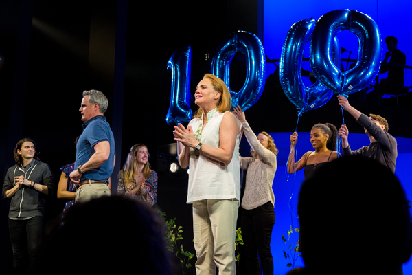 Michael Park, Jennifer Laura Thompson and the cast of DEAR EVAN HANSEN Photo