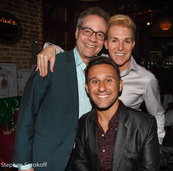 Photo Coverage: Nicolas King Raises The Tide At The Beach Cafe Image