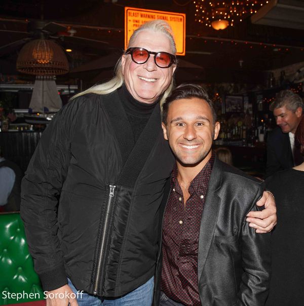 Photo Coverage: Nicolas King Raises The Tide At The Beach Cafe Image