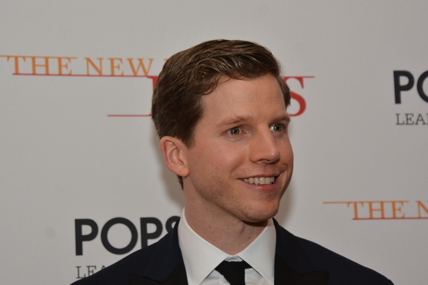 Stark Sands Photo