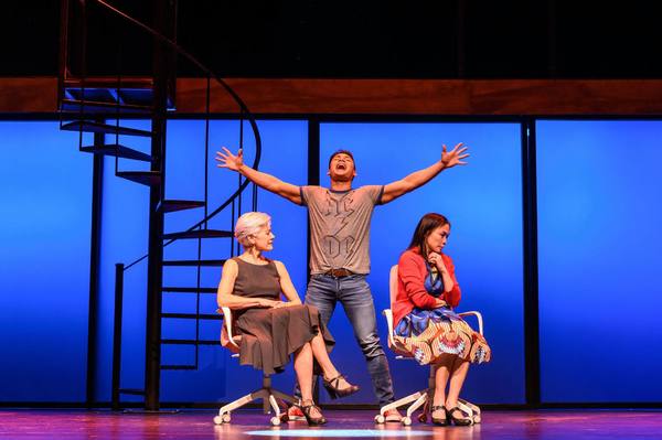 Photo Flash: Get A First Look At NEXT TO NORMAL in Toronto Image