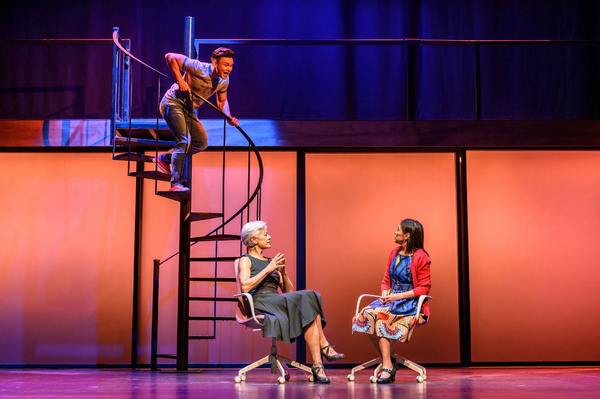 Photo Flash: Get A First Look At NEXT TO NORMAL in Toronto Image