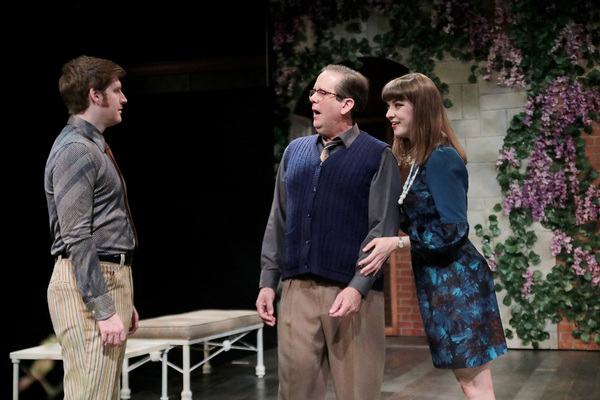 Photo Flash: First Look at Main Street Theater's RELATIVELY SPEAKING Image