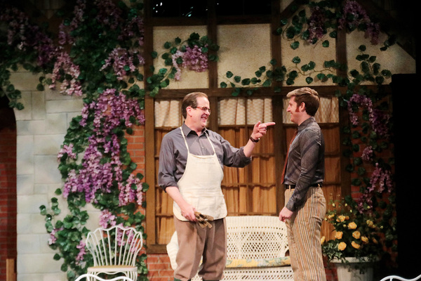 Photo Flash: First Look at Main Street Theater's RELATIVELY SPEAKING Image