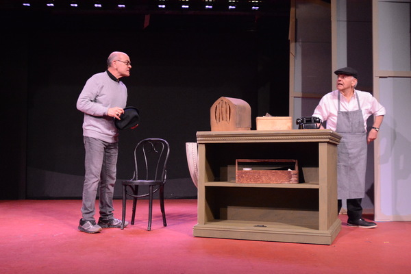 Photo Coverage: The Cast of ENTER LAUGHING Meets the Press Image