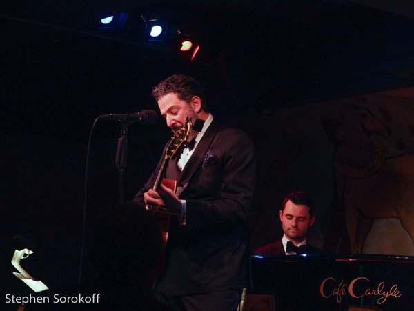 Photo Coverage: John Pizzarelli Celebrates Nat King Cole at Cafe Carlyle Image