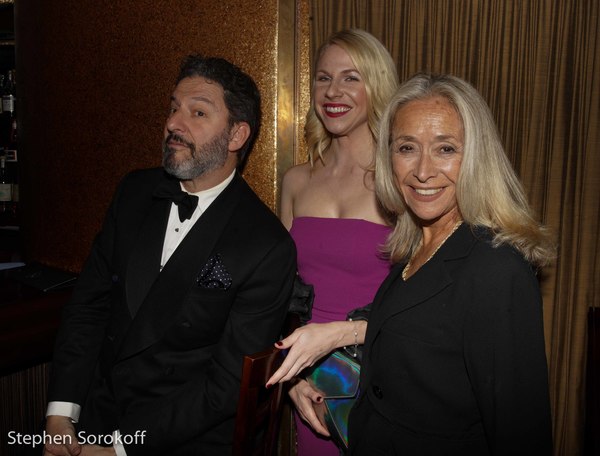 Photo Coverage: John Pizzarelli Celebrates Nat King Cole at Cafe Carlyle Image