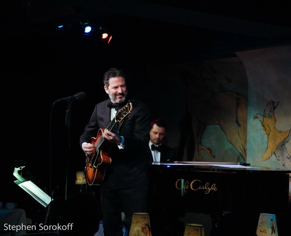 Photo Coverage: John Pizzarelli Celebrates Nat King Cole at Cafe Carlyle Image