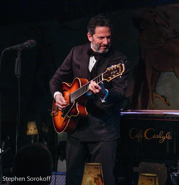 Photo Coverage: John Pizzarelli Celebrates Nat King Cole at Cafe Carlyle Image