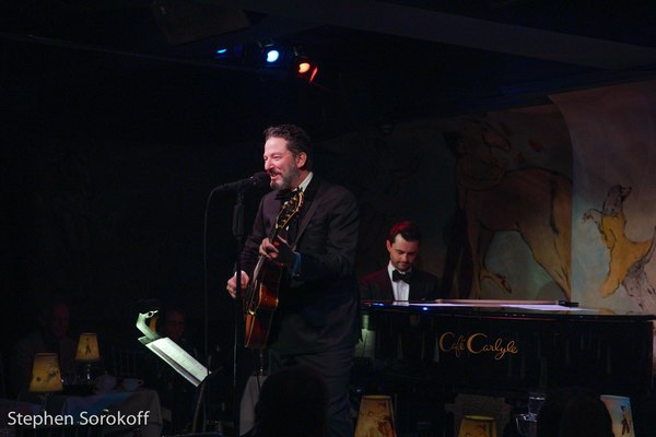Photo Coverage: John Pizzarelli Celebrates Nat King Cole at Cafe Carlyle Image