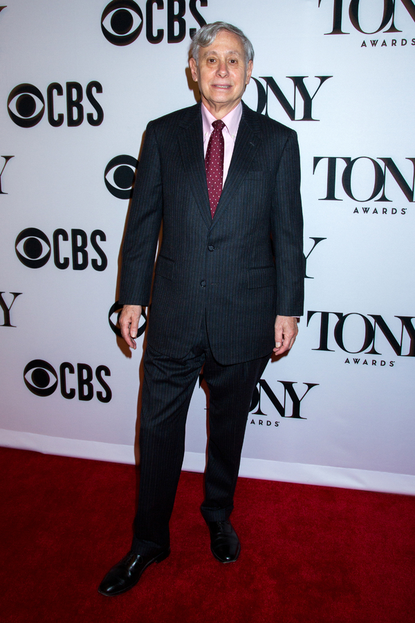 Photo Coverage: Tony Awards Nominees from THE PROM, HADESTOWN, OKLAHOMA! & More Strike a Pose! Image