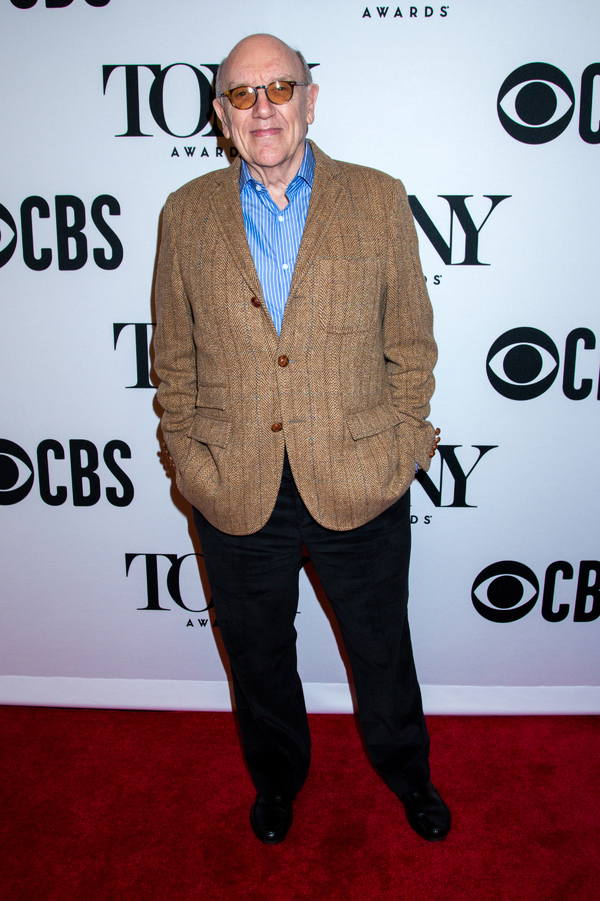 Photo Coverage: Tony Awards Nominees from THE PROM, HADESTOWN, OKLAHOMA! & More Strike a Pose! Image
