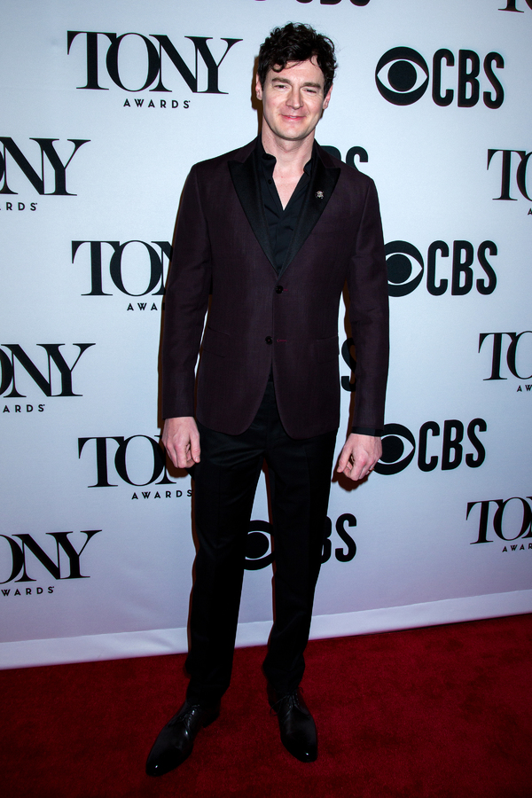 Photo Coverage: Tony Awards Nominees from THE PROM, HADESTOWN, OKLAHOMA! & More Strike a Pose! Image