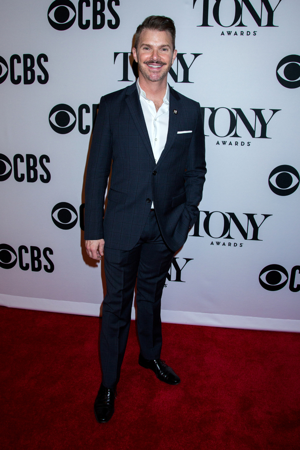 Photo Coverage: Tony Awards Nominees from THE PROM, HADESTOWN, OKLAHOMA! & More Strike a Pose! Image
