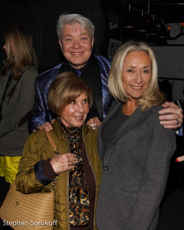 Photo Coverage: Julie Budd Plays the Birdland Theater Image