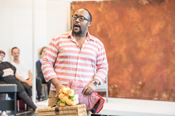Photo Flash: Inside Rehearsal For DIDO at the Unicorn 