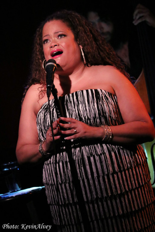 Photo Flash: Natalie Douglas Returns to Birdland Image