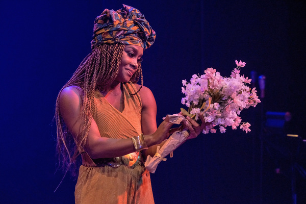 Photo Flash: THE BALLAD OF KLOOK AND VINETTE At ZACH Theatre Image