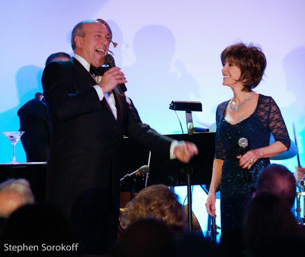 Photo Coverage: Deana Martin Sings Dino at Lorenzo's Cabaret 