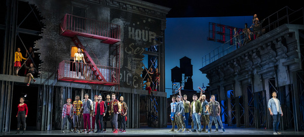 Photo Flash: First Look at Corey Cott and More in WEST SIDE STORY at Lyric 
